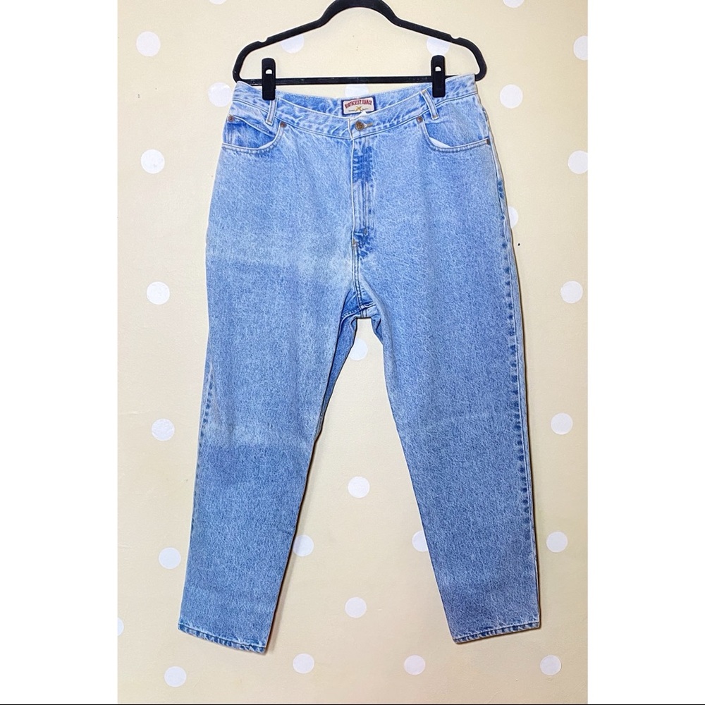 Vintage High Waist High Rise Mom Jean Light Wash